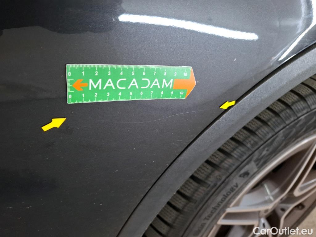  Mercedes  G-Klasee MERCEDES-BENZ GLC / 2019 / 5P / SUV 2.0 GLC 300 E AMG LINE 4MATIC #38