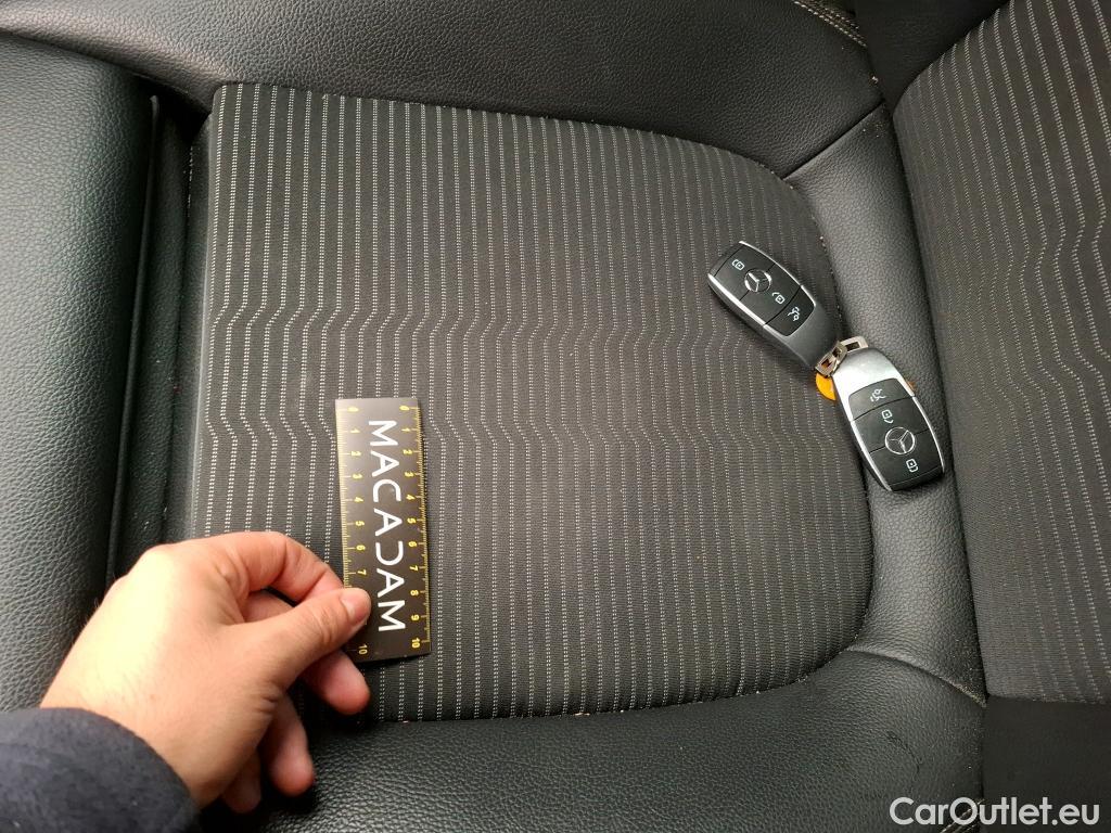  Mercedes  GLA MERCEDES-BENZ  / 2020 / 5P / SUV 1.3  250 e BUSINESS LINE DCT #41