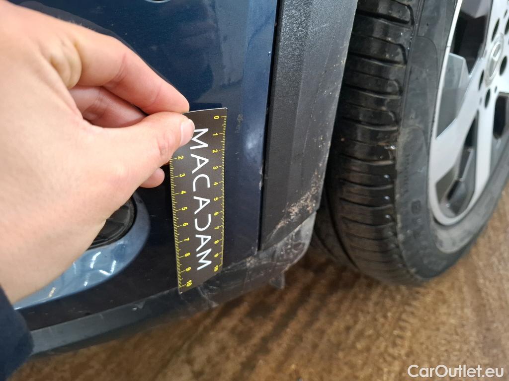  Mercedes  GLB MERCEDES-BENZ  / 2019 / 5P / SUV  200 d Business Line #10