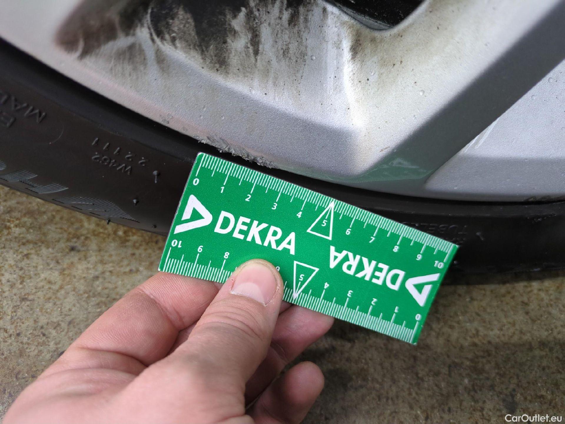  Opel  Corsa  F Elegance Business 1.2 Turbo 100CV BVM6 E6d #5