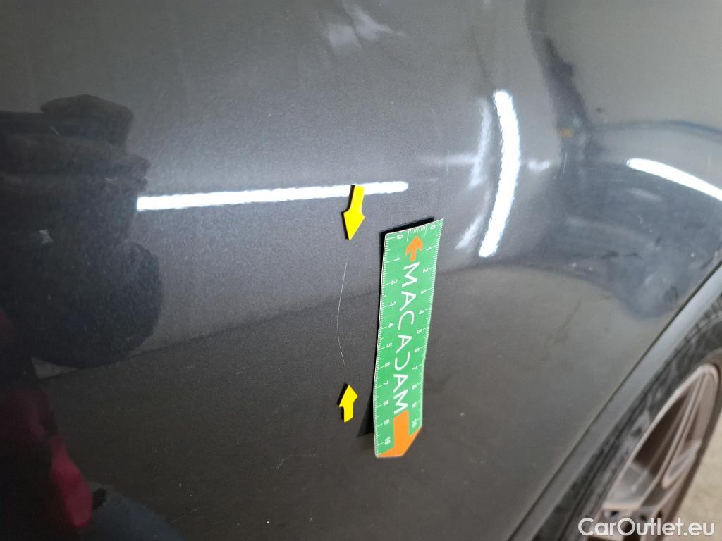  Mercedes  G-Klasee MERCEDES-BENZ GLC / 2019 / 5P / SUV 2.0 GLC 300 E AMG LINE 4MATIC #39