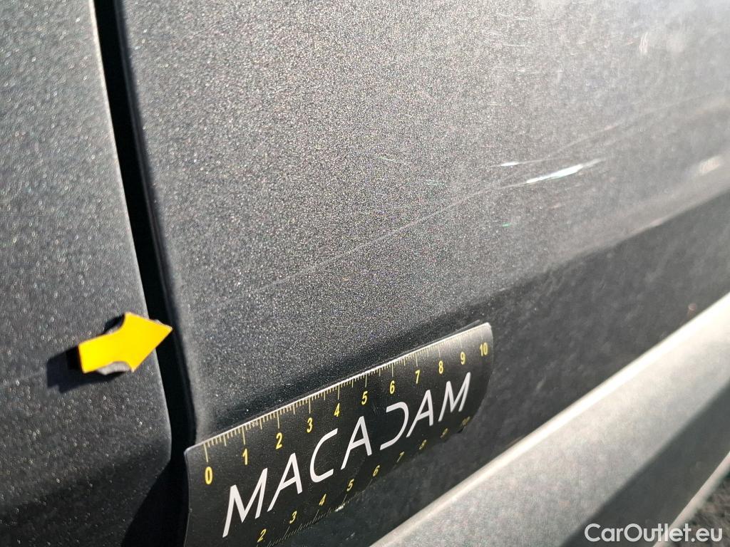  Opel  Crossland  X Business Elegance 1.5 110CV BVM6 E6d #37