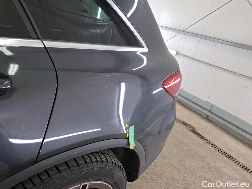  Mercedes  G-Klasee MERCEDES-BENZ GLC / 2019 / 5P / SUV 2.0 GLC 300 E AMG LINE 4MATIC #23