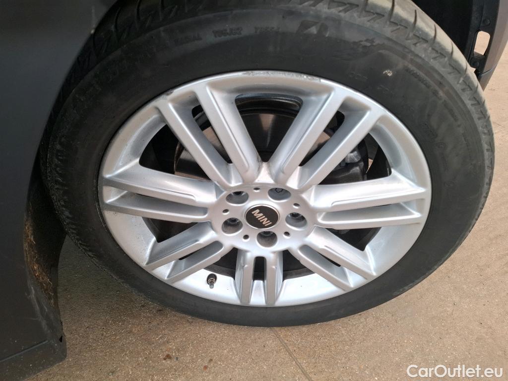  Mini  Countryman MINI  / 2020 / 5P / Crossover Cooper Edition Premium Plus 136 ch BVA7 #2