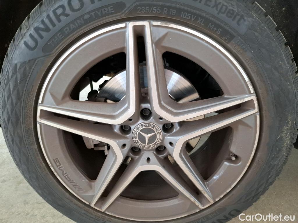  Mercedes  G-Klasee MERCEDES-BENZ GLC / 2019 / 5P / SUV 2.0 GLC 300 E AMG LINE 4MATIC #10