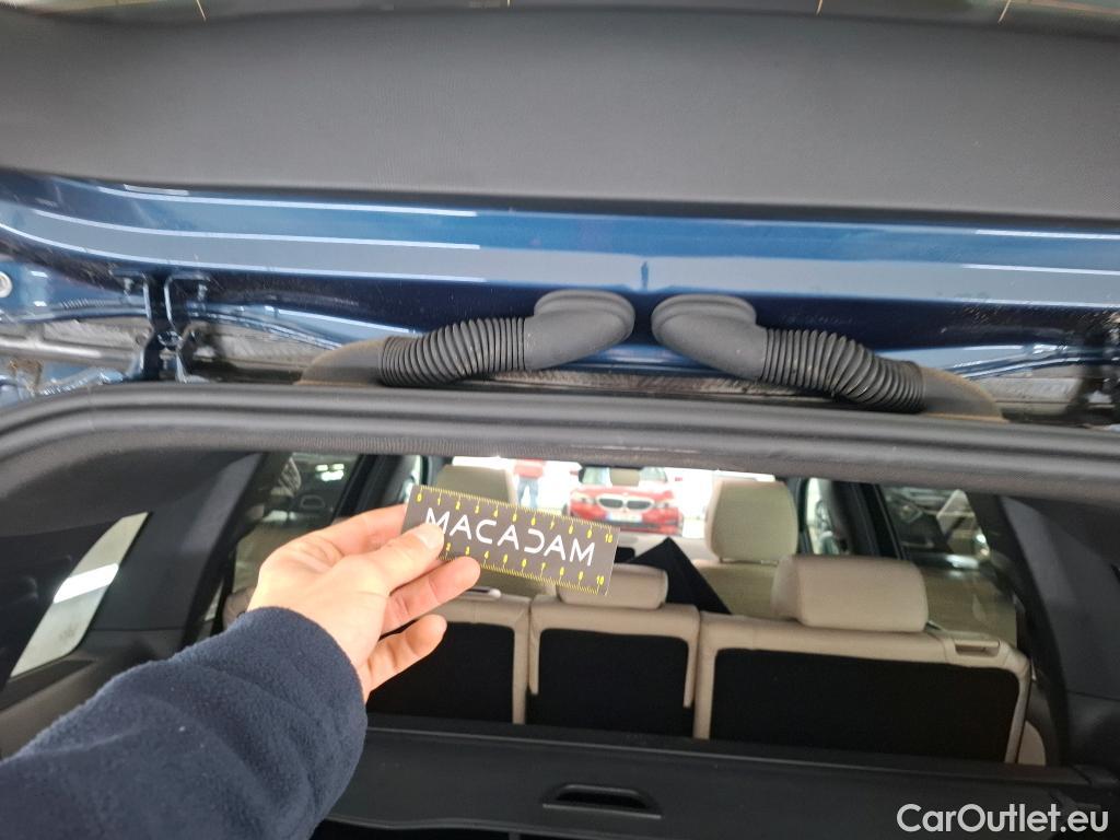  Mercedes  GLB MERCEDES-BENZ  / 2019 / 5P / SUV  200 d Business Line #39