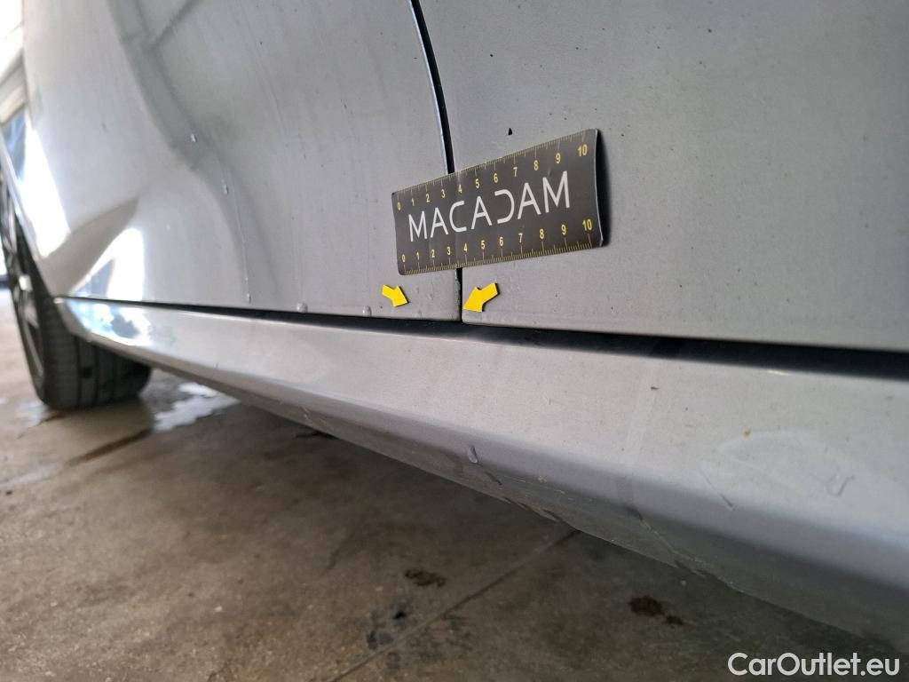  Peugeot  208  Allure Business 1.2 PureTech 100CV BVM6 E6d #10