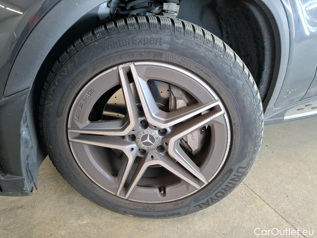  Mercedes  G-Klasee MERCEDES-BENZ GLC / 2019 / 5P / SUV 2.0 GLC 300 E AMG LINE 4MATIC #3