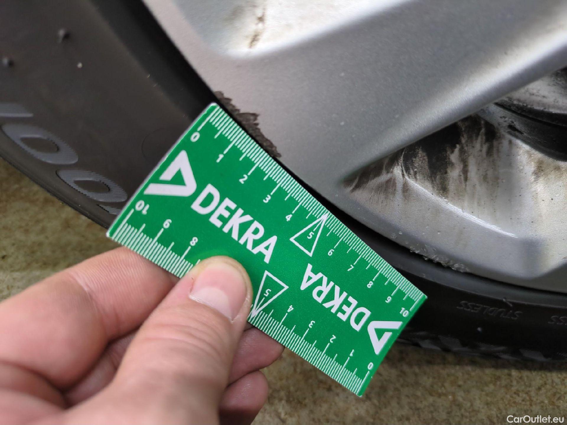  Opel  Corsa  F Elegance Business 1.2 Turbo 100CV BVM6 E6d #4