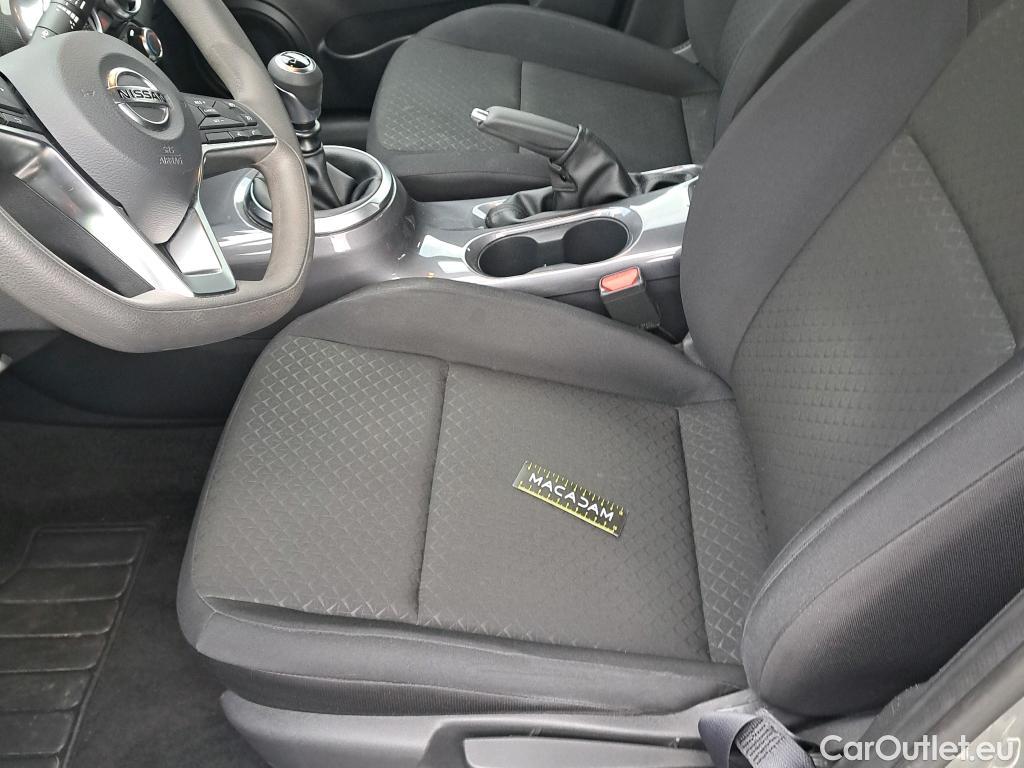  Nissan  Juke NISSAN   2019  5P  Crossover DIGT 114 BVM6 Business Edition #4