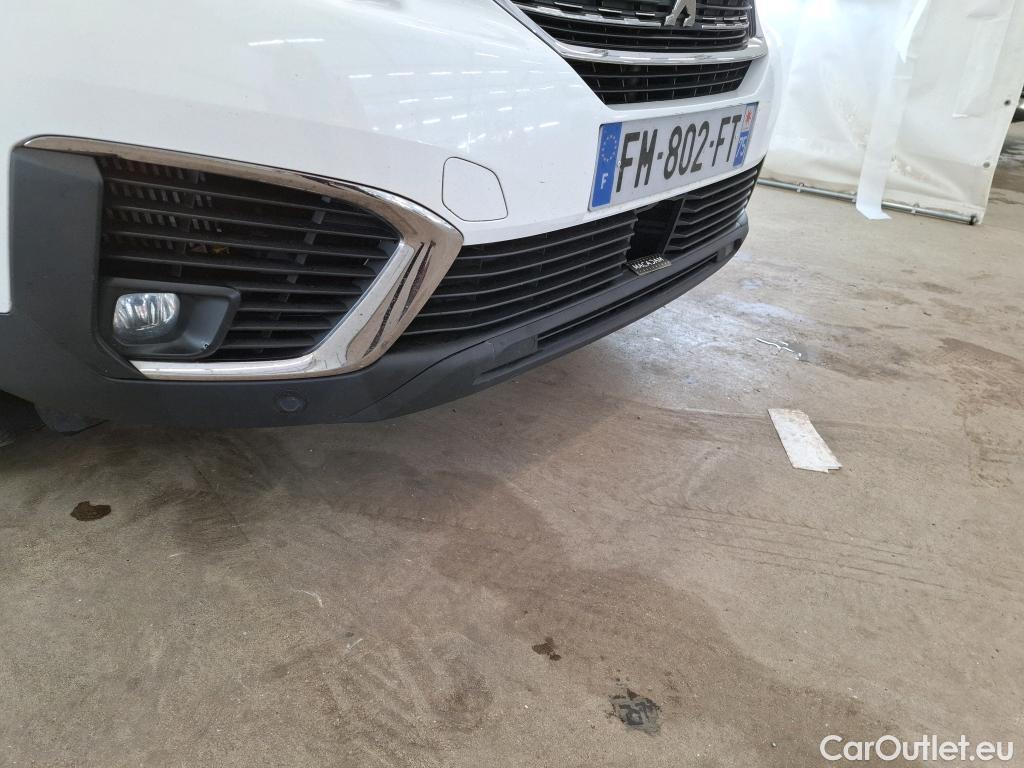  Peugeot  5008  Active Business 1.2 PureTech 130CV BVA8 7 Sieges E6dT #6