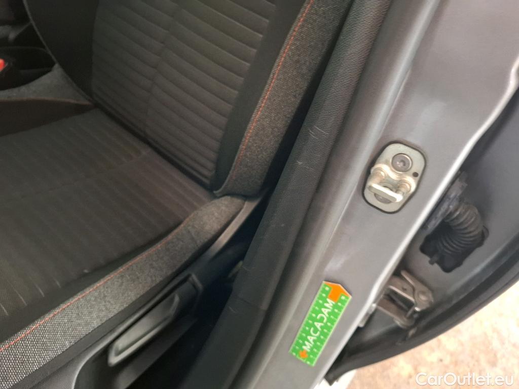  Peugeot  208  Active Business 1.5 HDi 100CV BVM6 E6d #10