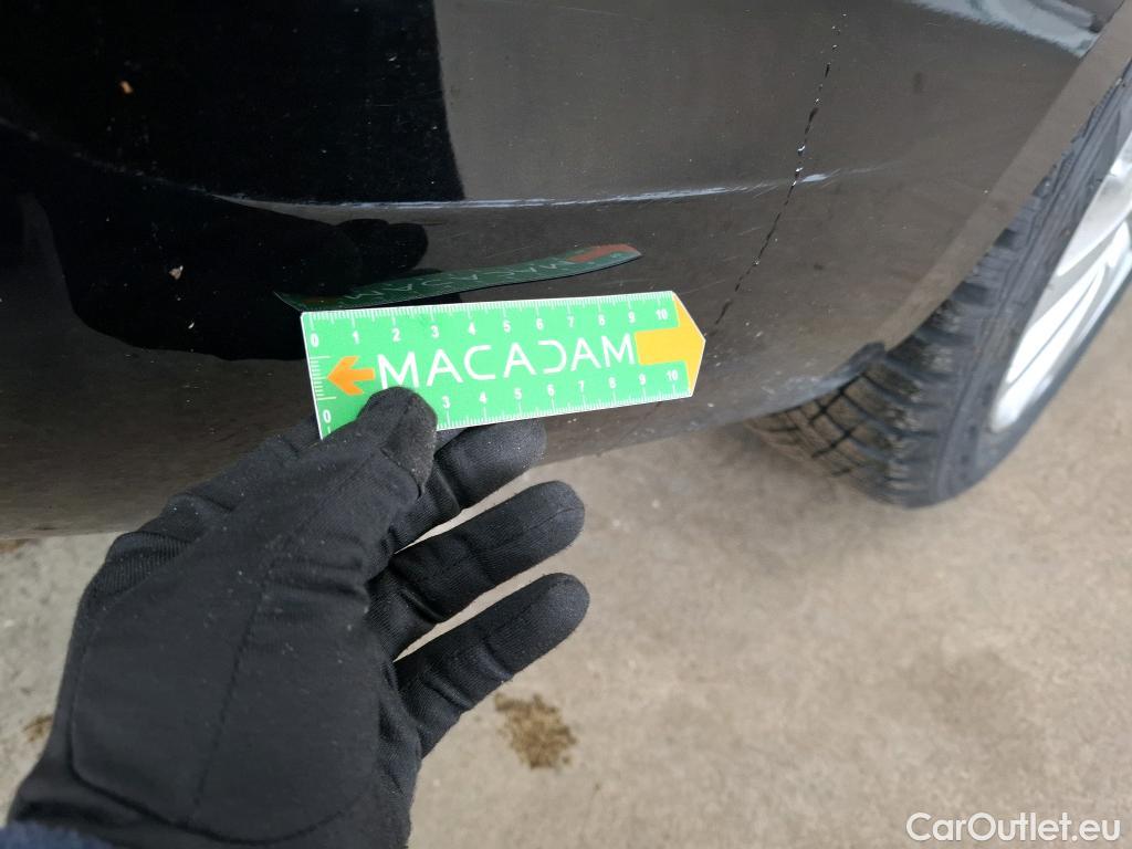  Peugeot  308  SW Active Business 1.5 HDi 130CV BVA8 E6d #15