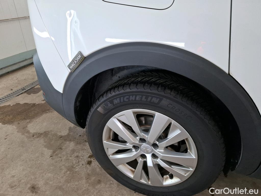  Peugeot  5008  Active Business 1.2 PureTech 130CV BVA8 7 Sieges E6dT #35