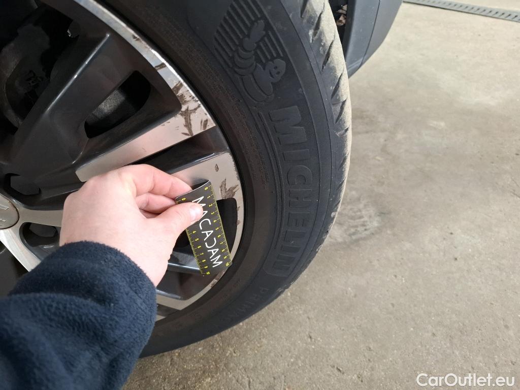  Peugeot  3008  II Allure Pack 1.5 HDi 130CV BVA8 E6d #24