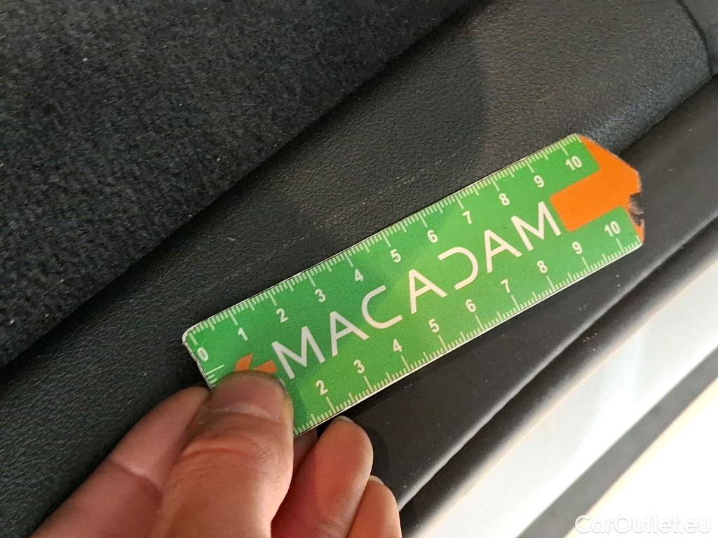  Bmw  X1 BMW  / 2022 / 5P / SUV sDrive18i Business Design DKG7 #8