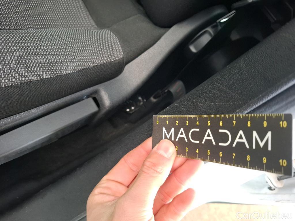  Citroen  C3  Société Feel 1.2 PureTech 80CV BVM5 E6dT #4