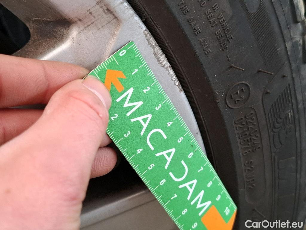  Audi  A3 AUDI  Sportback / 2020 / 5P / Berline 35 TFSI 150 Business Line #19