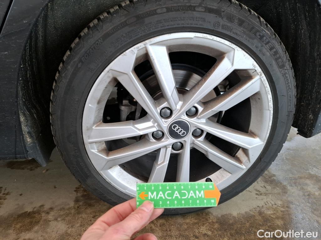  Audi  A3 AUDI  Sportback / 2020 / 5P / Berline 35 TFSI 150 Business Line #22