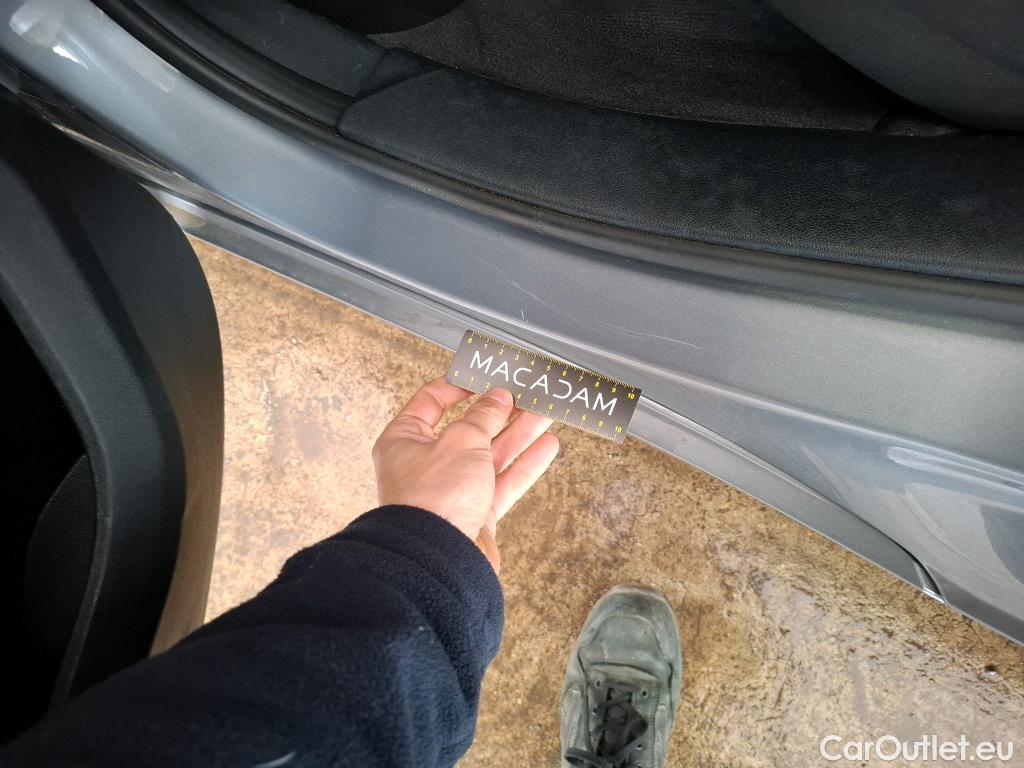  Bmw  Serie 1 BMW Série 1 / 2019 / 5P / Berline 116i DKG7 Business Design #29