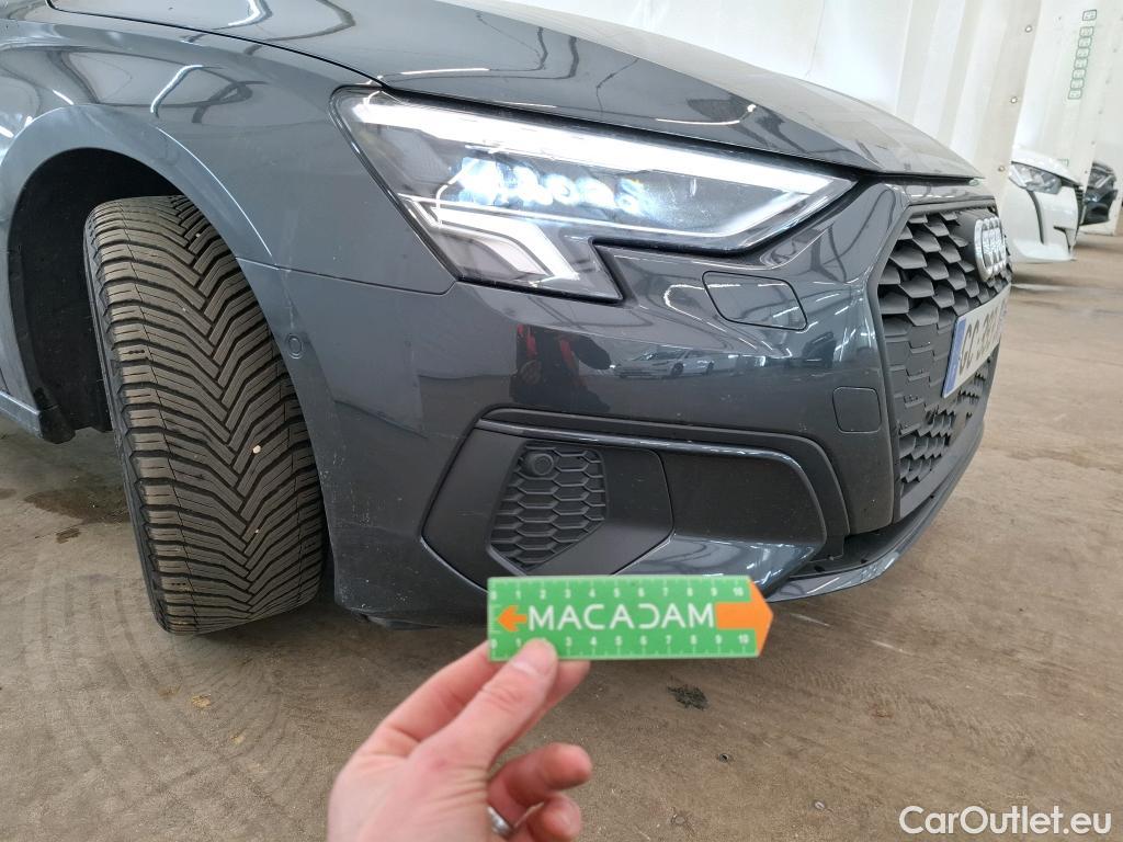  Audi  A3 AUDI  Sportback / 2020 / 5P / Berline 35 TFSI 150 Business Line #1