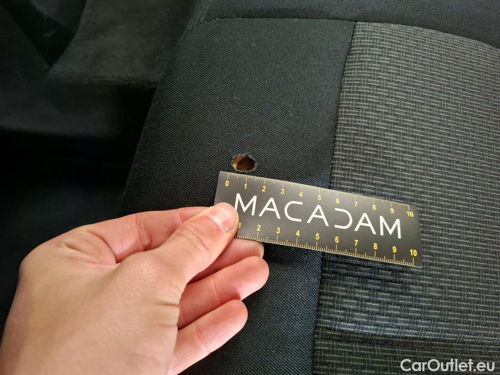  Bmw  Serie 1 BMW Série 1 / 2019 / 5P / Berline 116i DKG7 Business Design #2