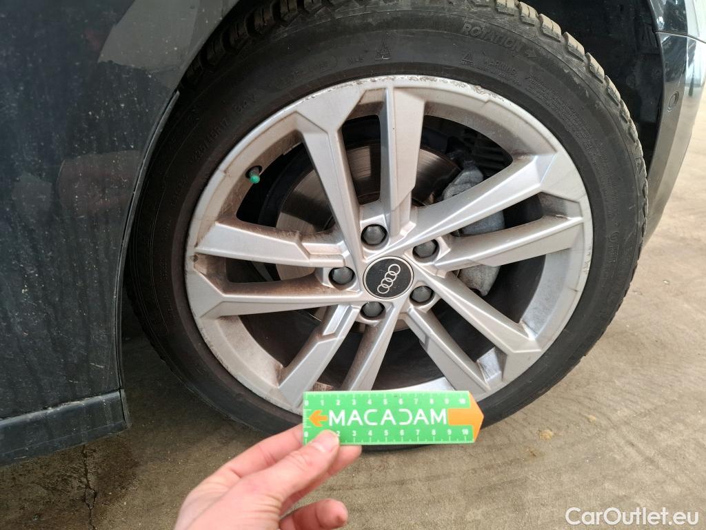  Audi  A3 AUDI  Sportback / 2020 / 5P / Berline 35 TFSI 150 Business Line #28