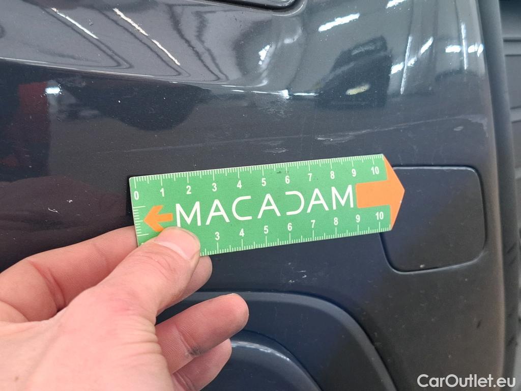  Audi  A3 AUDI  Sportback / 2020 / 5P / Berline 35 TFSI 150 Business Line #2