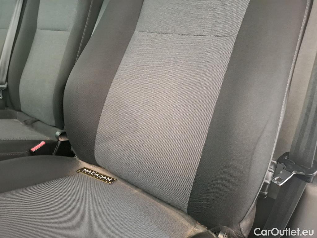  Renault  Master RENAULT  VU 4p Fourgon FG GCf Trac F3300 L2H2 dCi 130 Euro6 #50