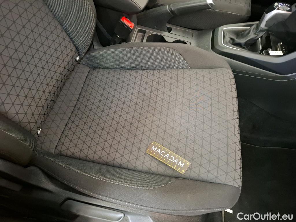  Volkswagen  T-CROSS  Lounge Business 1.0 TSI 110CV BVA7 E6d #17