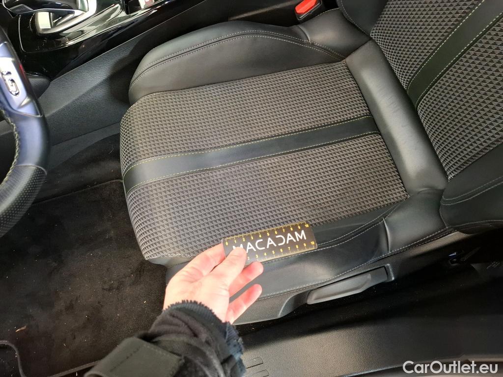  Peugeot  2008  GT 1.2 PureTech 130CV BVA8 E6d #9