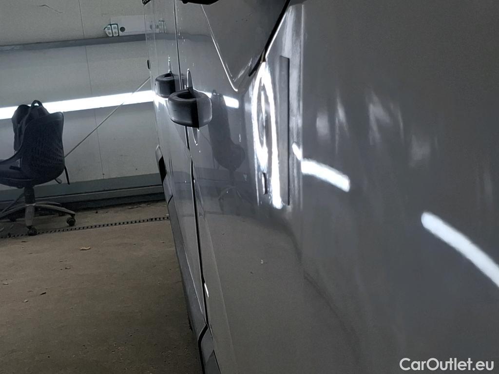  Renault  Master RENAULT  VU 4p Fourgon FG GCf Trac F3300 L2H2 dCi 130 Euro6 #45