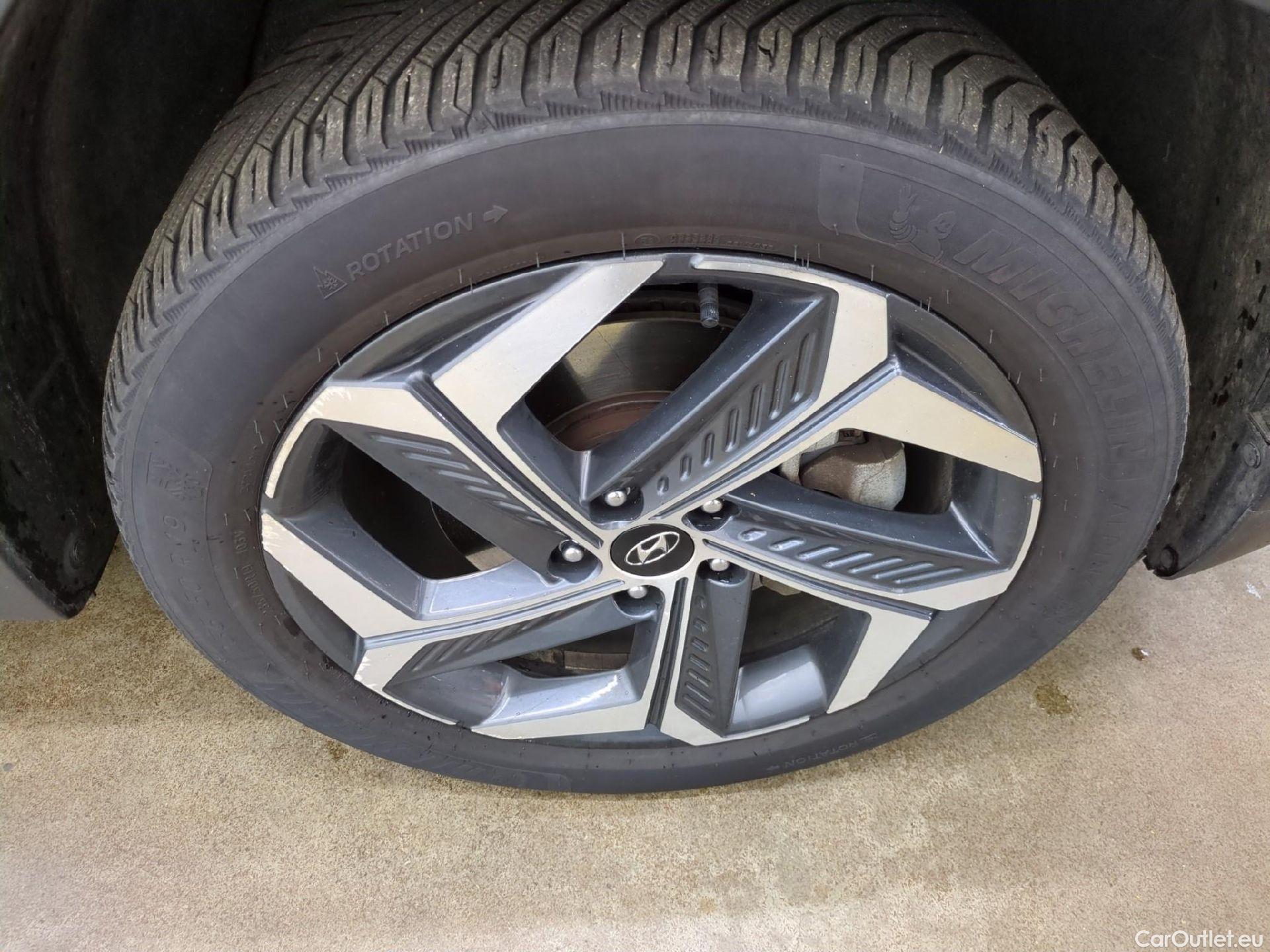  Hyundai  Tucson HYUNDAI  / 2020 / 5P / SUV 1.6 PHEV 265 HTRAC EXECUTIVE 4WD AUTO #6