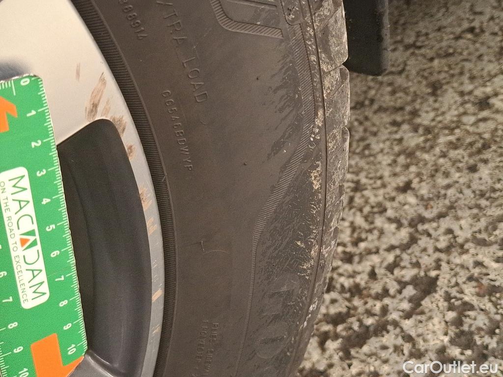  Peugeot  3008  II Allure 1.2 PureTech 130CV BVA8 E6d #3