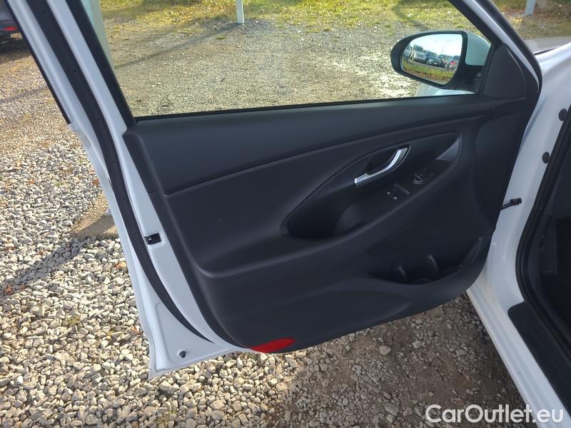  Hyundai  i30   cw (PD)(2017->)  1.5i Start Plus kombi 5d #6