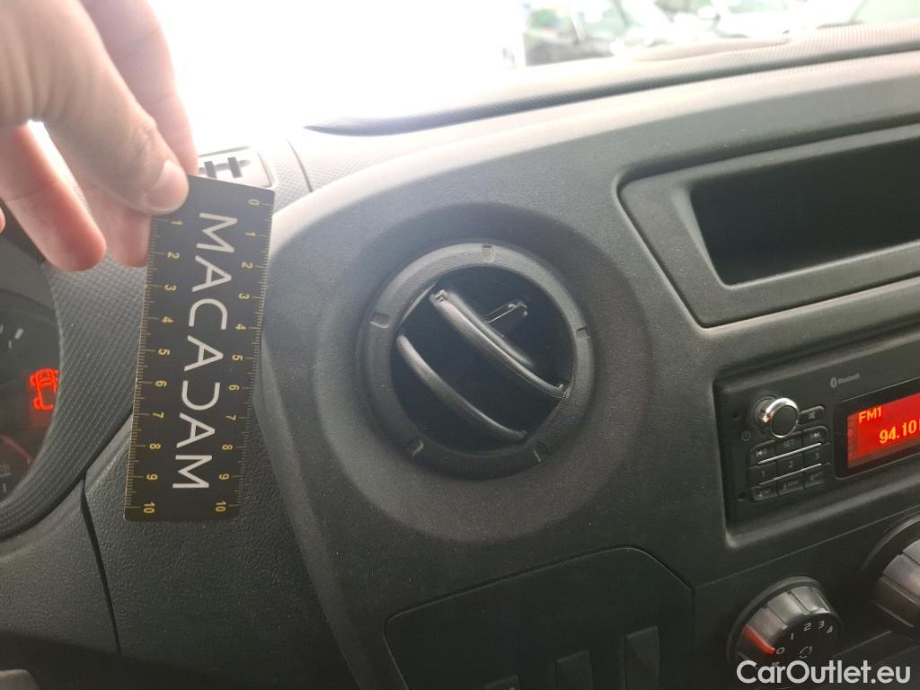  Renault  Master RENAULT  VU 4p Fourgon FG GCf Trac F3300 L2H2 dCi 130 Euro6 #41