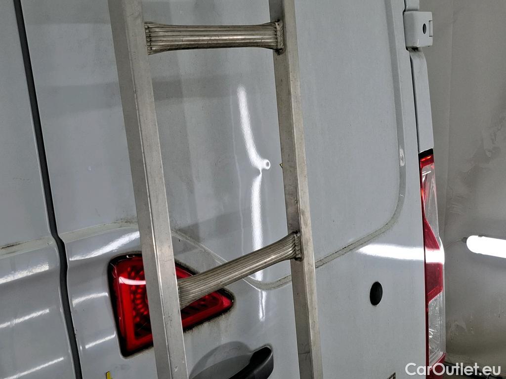  Renault  Master RENAULT  VU 4p Fourgon FG GCf Trac F3300 L2H2 dCi 130 Euro6 #22