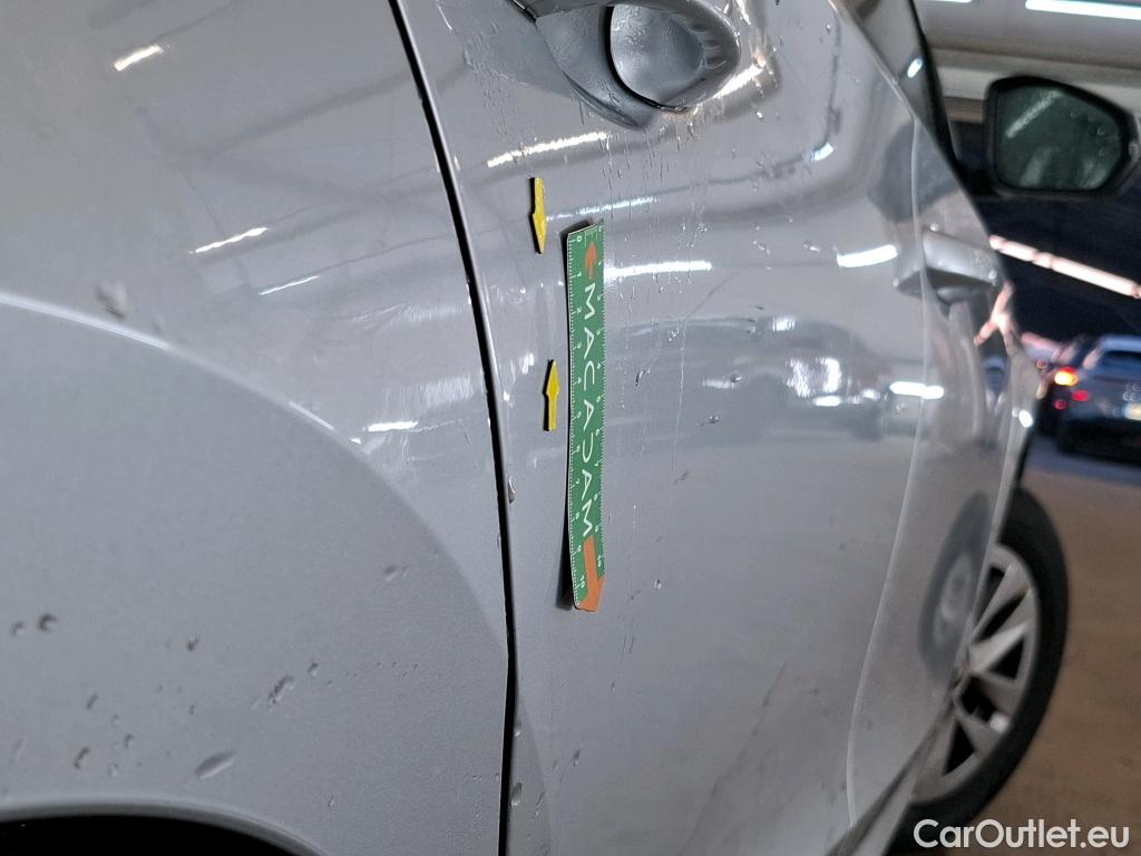  Skoda  Fabia  Ambition 1.0 MPI 80CV BVM5 E6d #5