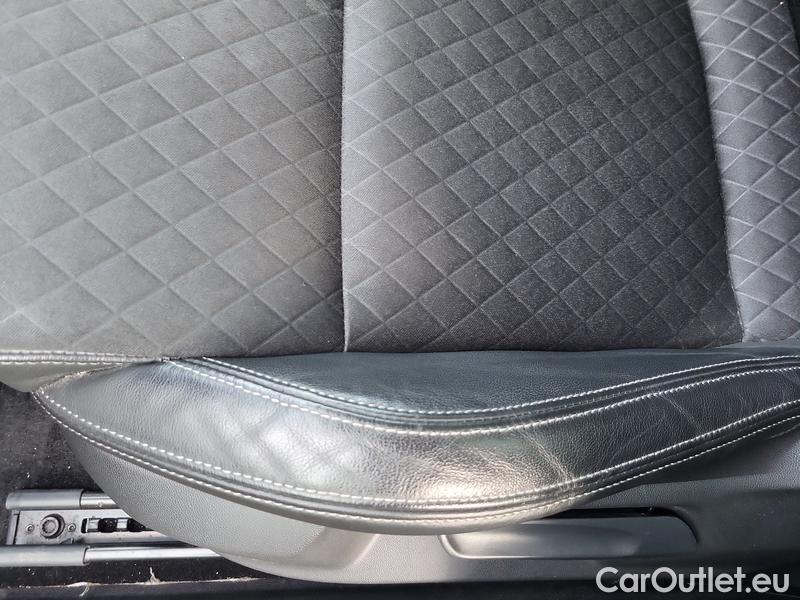  Skoda  Karoq  (NU)(2017->)  2.0TDI 110 Style #7