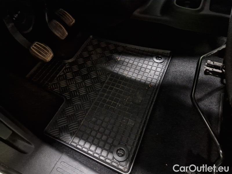  Opel  Combo   E Cargo (2018) C.Life 1.5CDTI 96 Elegance+ #5