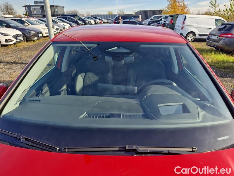  Volkswagen  Golf  VIII (CD1) (2019) 1,5 TSI 110 Style 5d #1