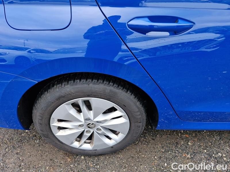  Skoda  Octavia  Combi (NX3)(2020) Oct.Combi 2.0TDI 85 Ambition #5