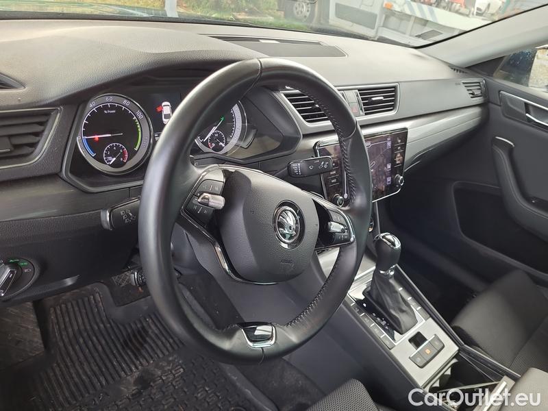  Skoda  Superb  (3V3)(2015)  1.4PHEV 160 Style AT #17