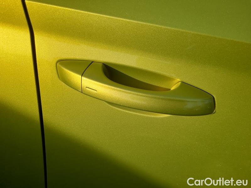  Skoda  Superb  2 (2008) Supe.FL1.5TSI 110 Sportline AT #15