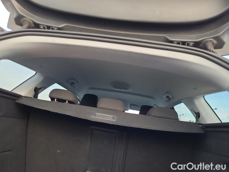  Peugeot  308  II (2013)  SW 1.5 BHDi 130 ALL.P Aut #18