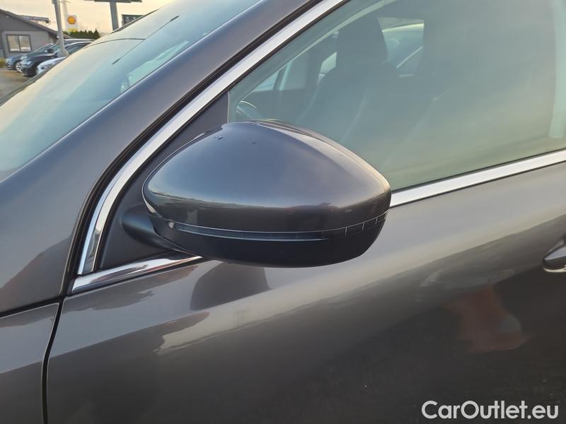  Peugeot  308  II (2013)  SW 1.5 BHDi 130 ALL.P Aut #3