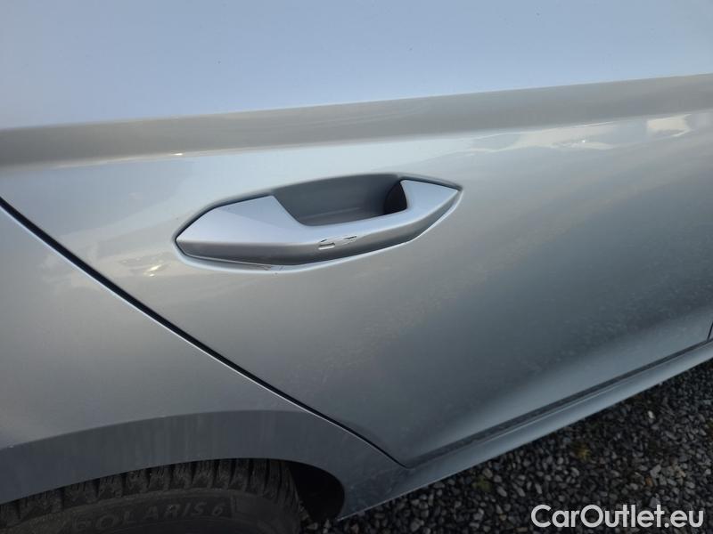  Skoda  Octavia  Combi (NX3)(2020) Oct.Combi 2.0TDI 110 Style AT #19