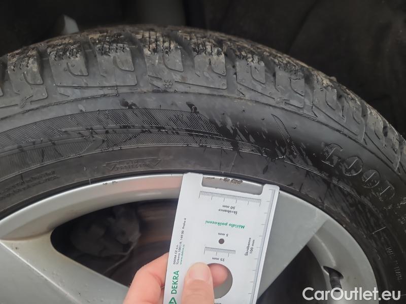  Skoda  Karoq  (NU)(2017->)  1.6TDI 85 Style #5