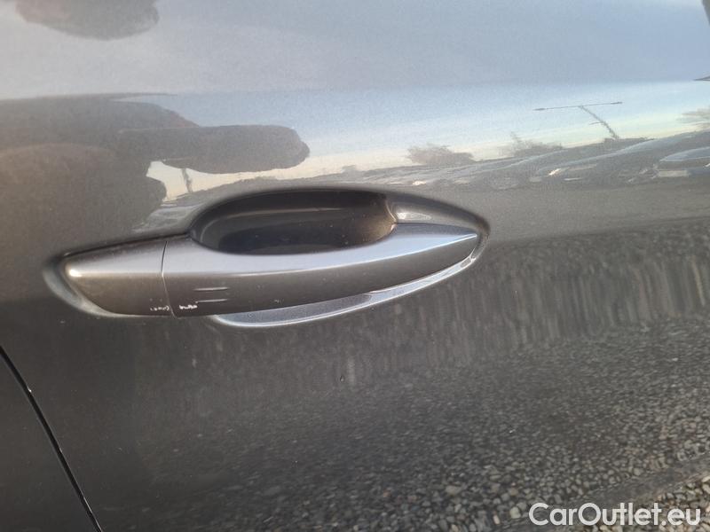  Peugeot  308  II (2013)  SW 1.5 BHDi 130 ALL.P Aut #22