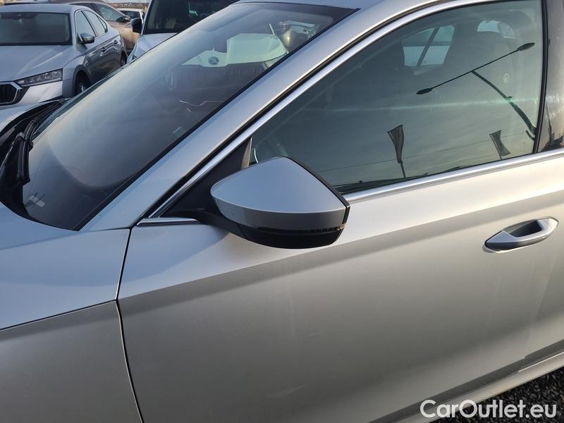  Skoda  Octavia  Combi (NX3)(2020) Oct.Combi 2.0TDI 110 Style AT #4